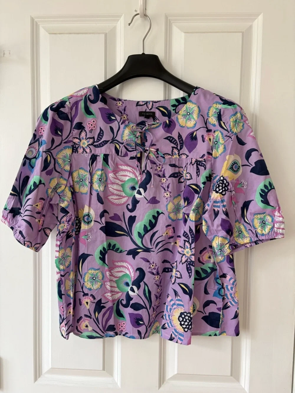 NWT, Talbots Cotton Short Sleeve Tie Front Top, Lavender Jacobean Floral, Size L - Picture 4 of 13